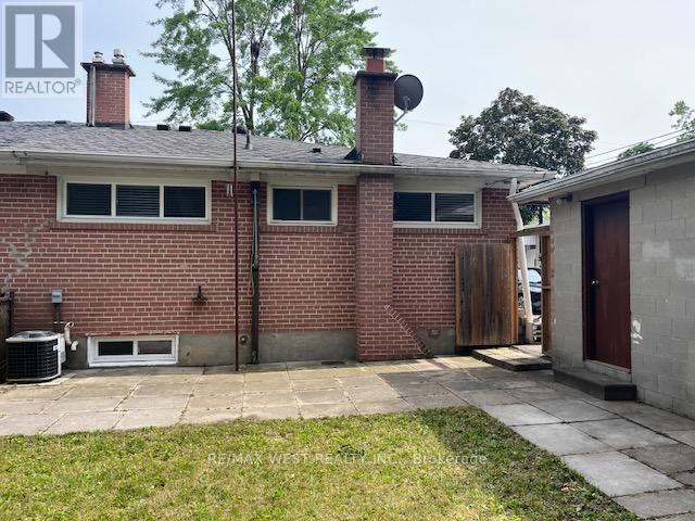 241 ASHLAR ROAD - 27