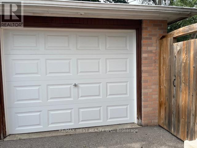 241 ASHLAR ROAD - 28