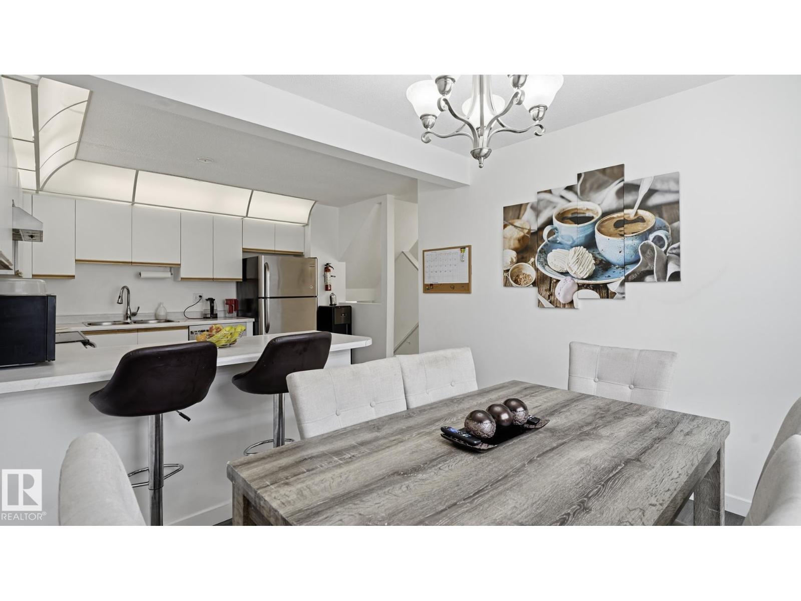 #17 9505 176 ST NW - 14