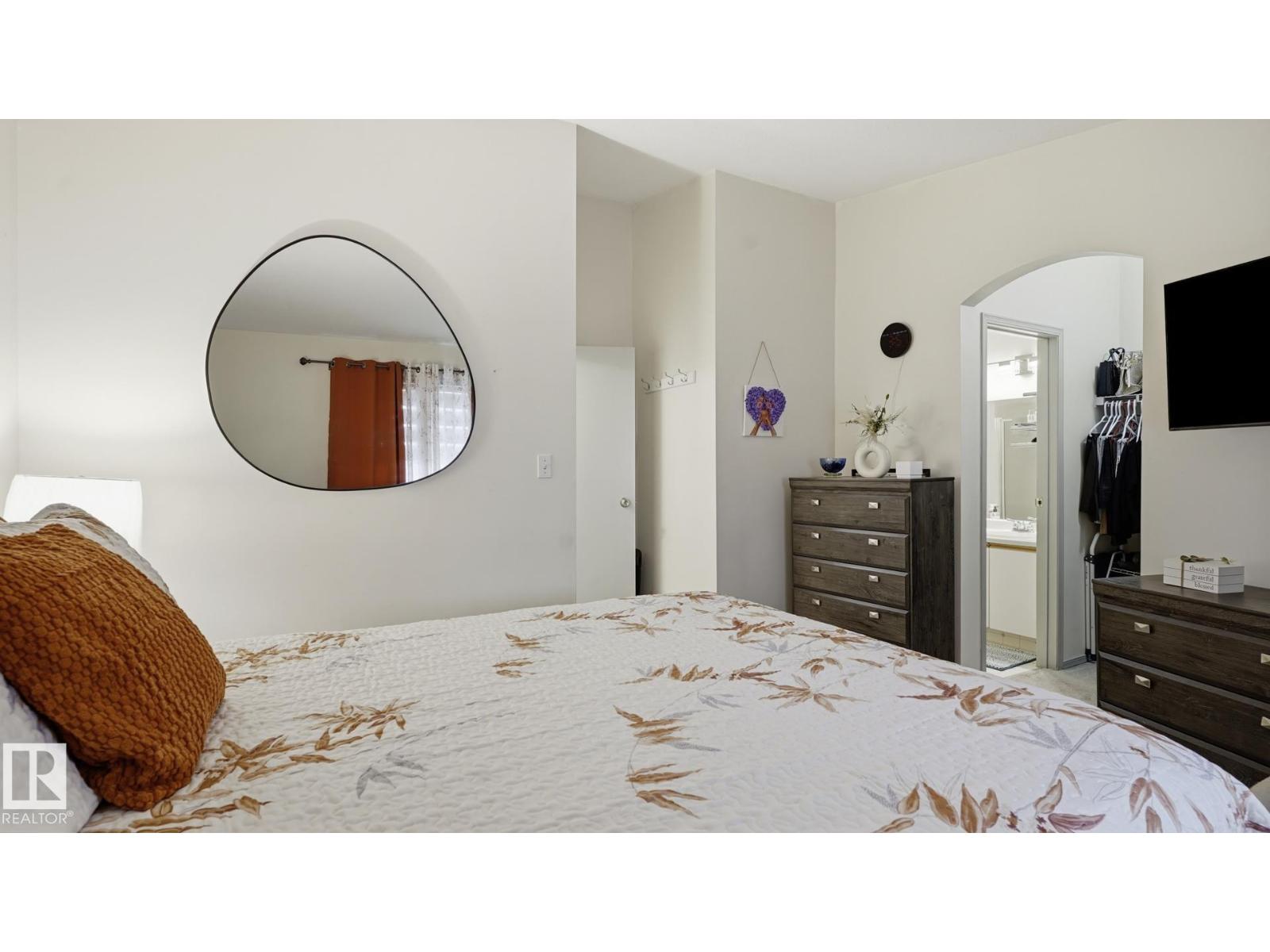 #17 9505 176 ST NW - 21