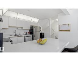 #17 9505 176 St Nw, Edmonton, AB T5T5Z4 Photo 13