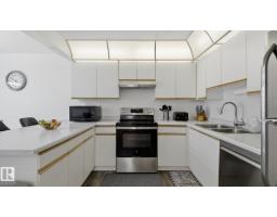 #17 9505 176 St Nw, Edmonton, AB T5T5Z4 Photo 9