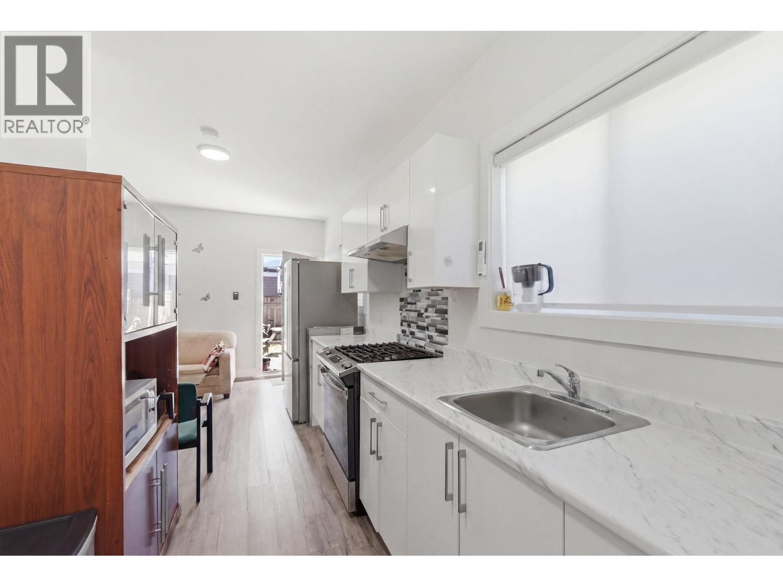 1030 TIMMINS Street - 39