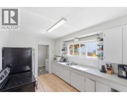 1030 Timmins Street, Penticton, BC V2A5V2 Photo 24
