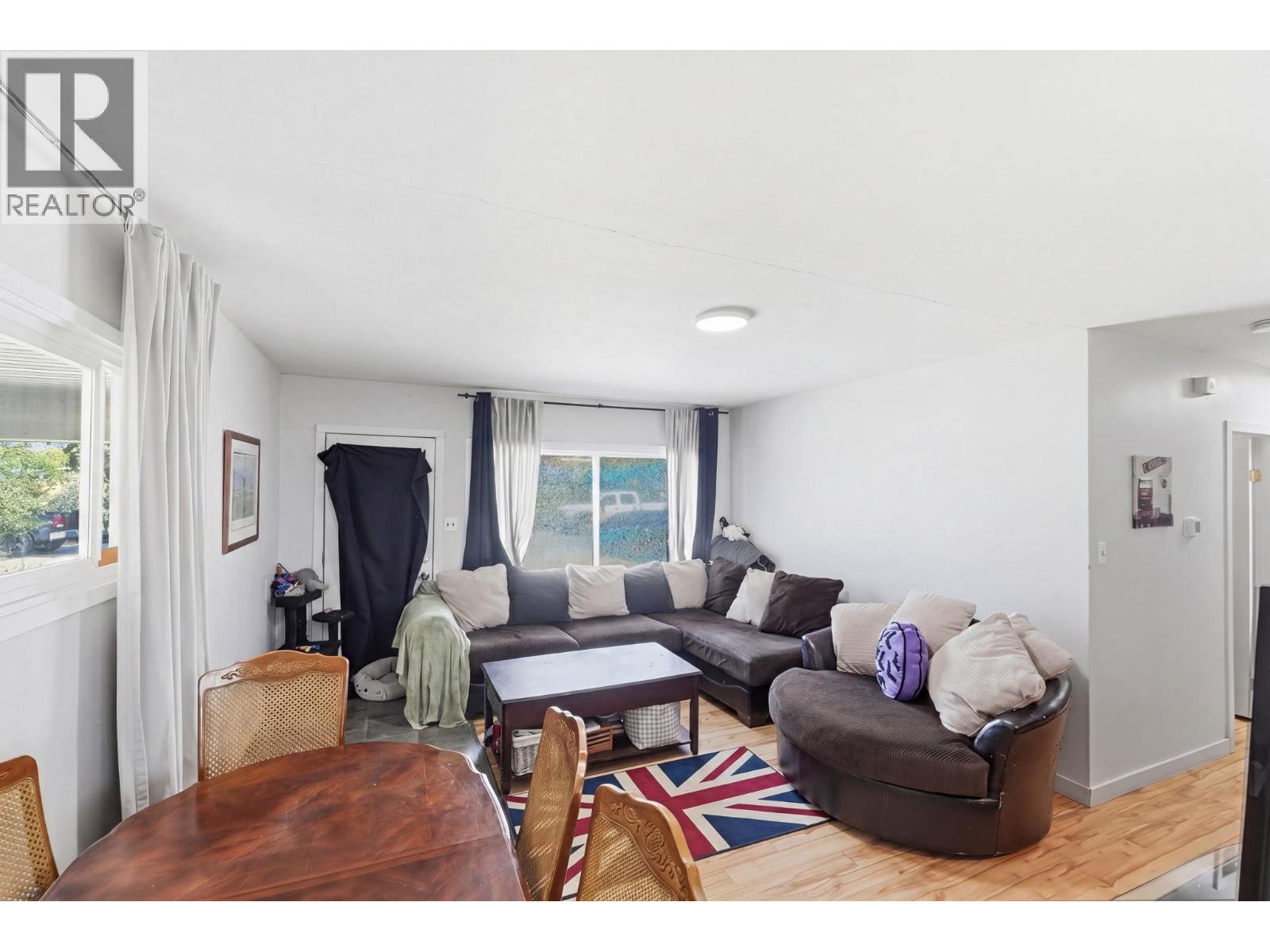 1030 TIMMINS Street - 27