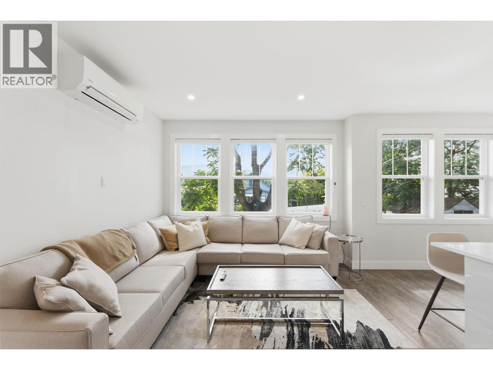 1030 TIMMINS Street - 13