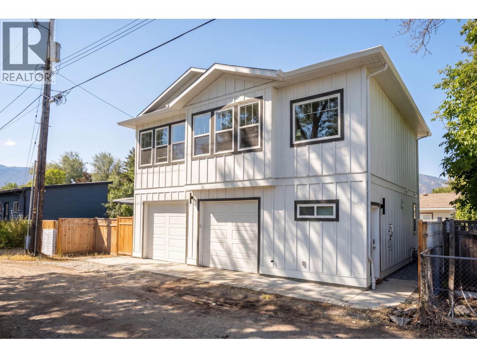 1030 TIMMINS Street - 2