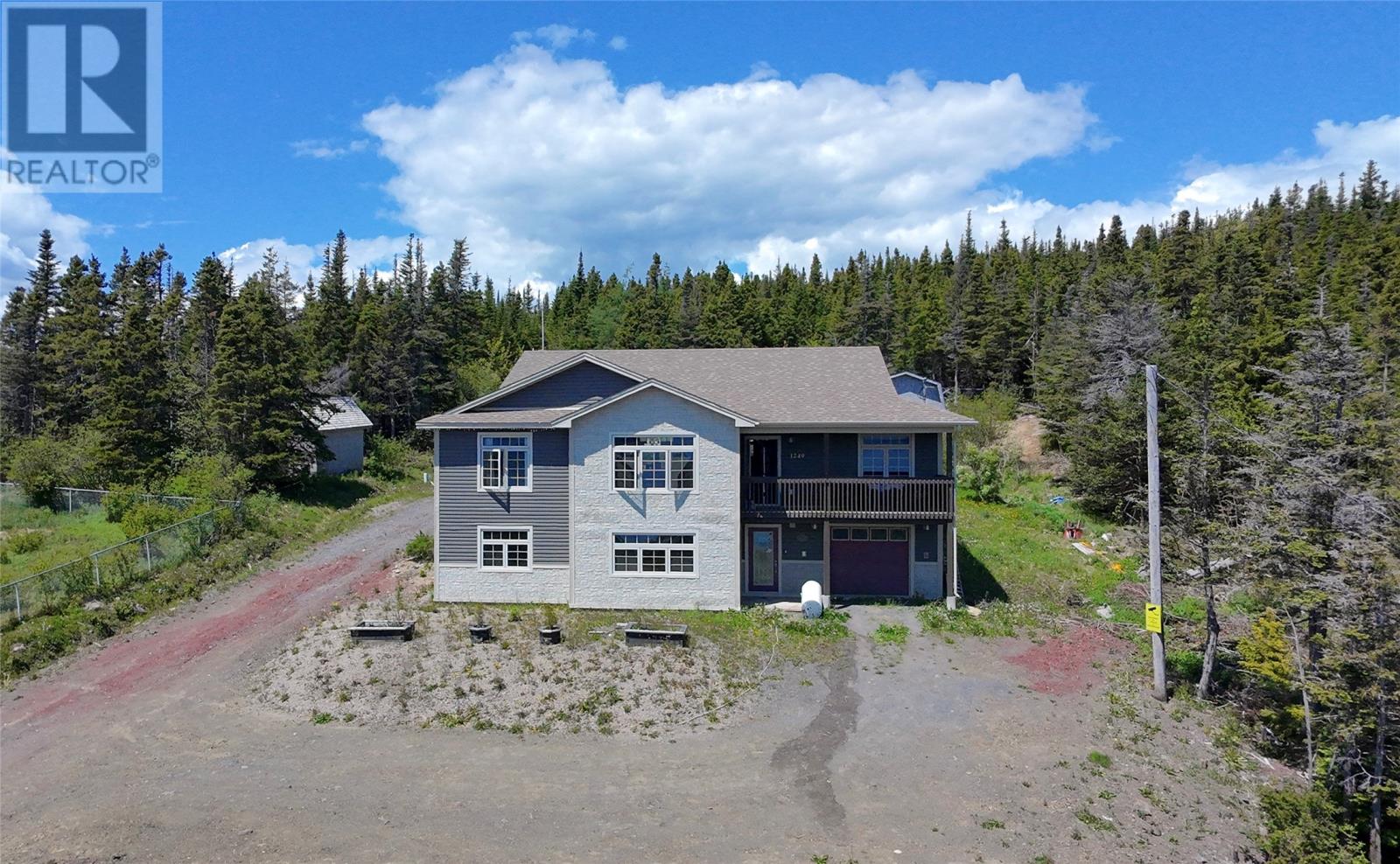 1249 Smith Sound Road - 1