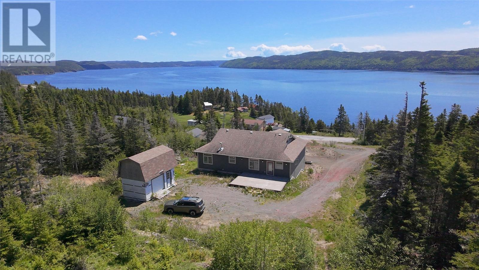1249 Smith Sound Road - 2