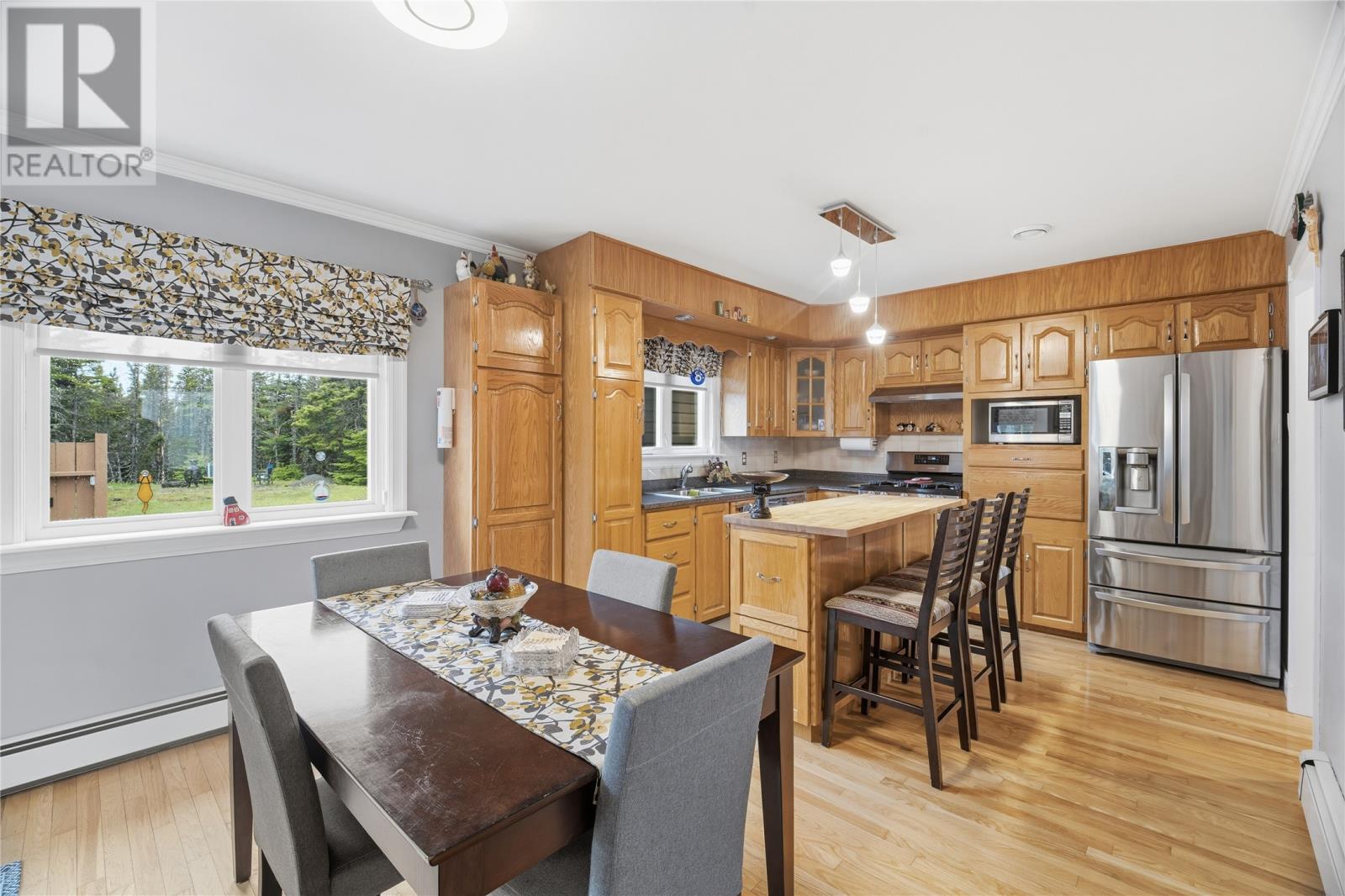 8 Etheridges Road - 11