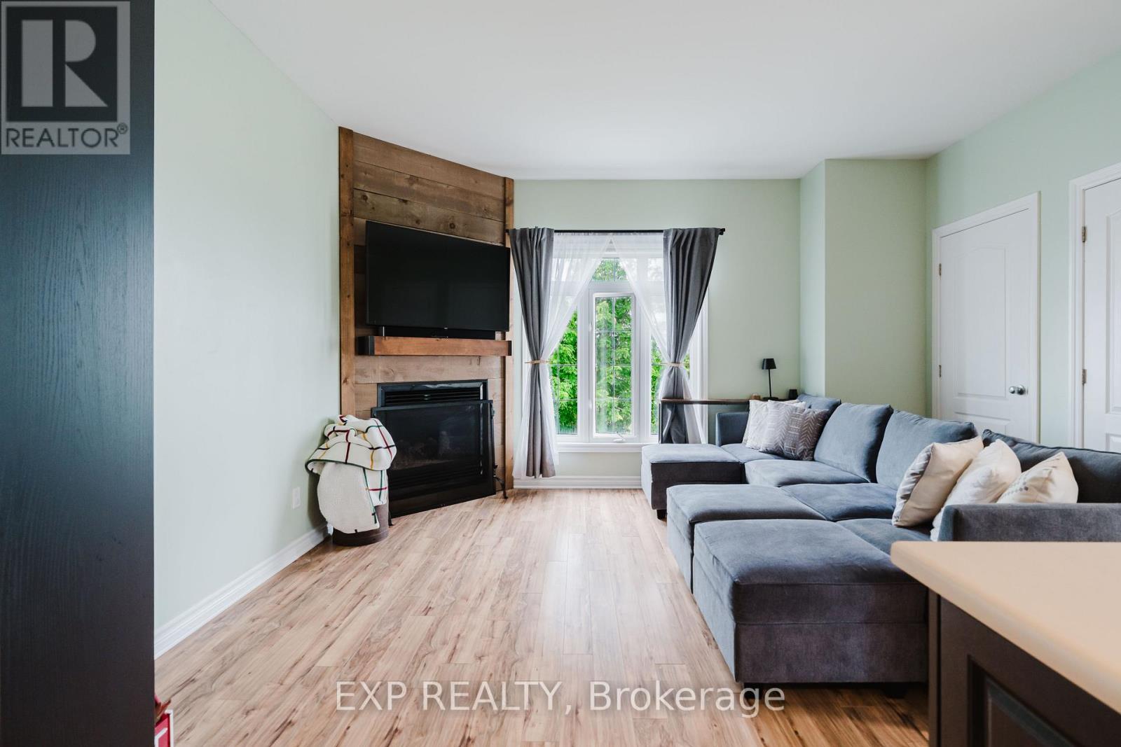 #3 203 BOURDEAU BOULEVARD - 15