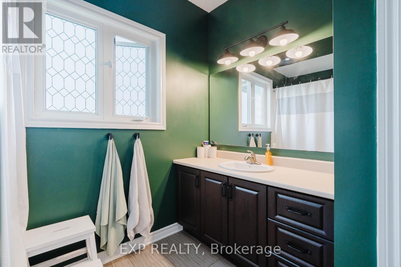 #3 203 BOURDEAU BOULEVARD - 25