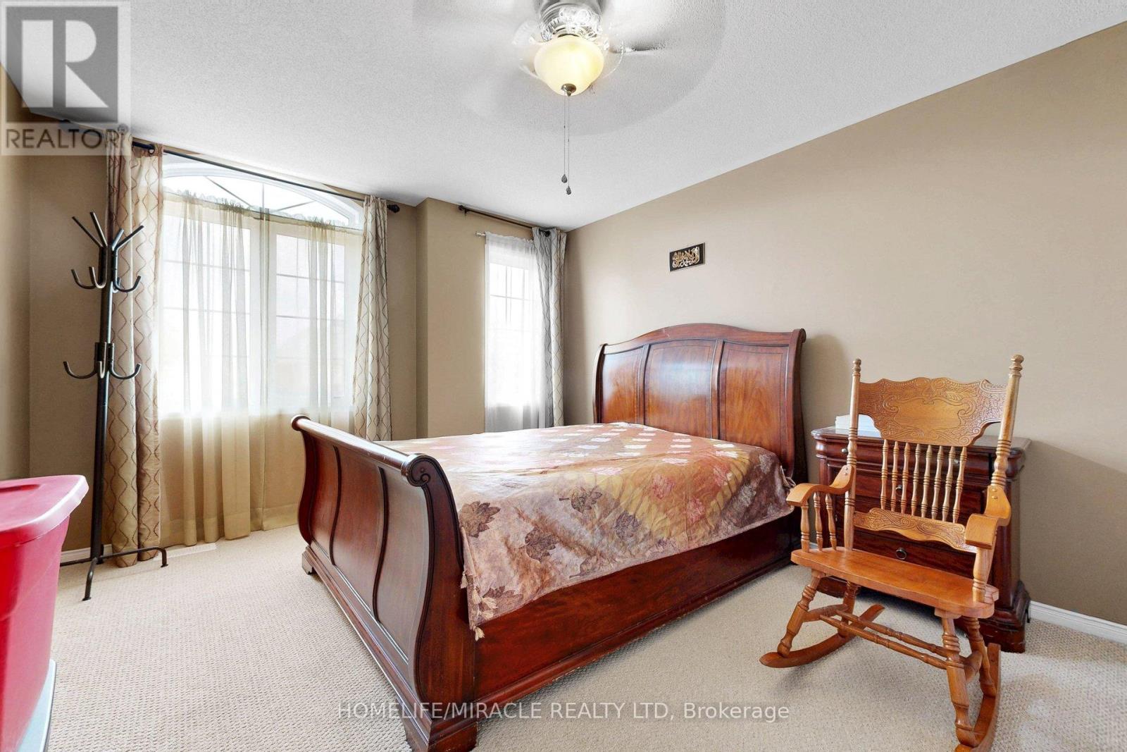2003 QUEENSBURY DRIVE - 26