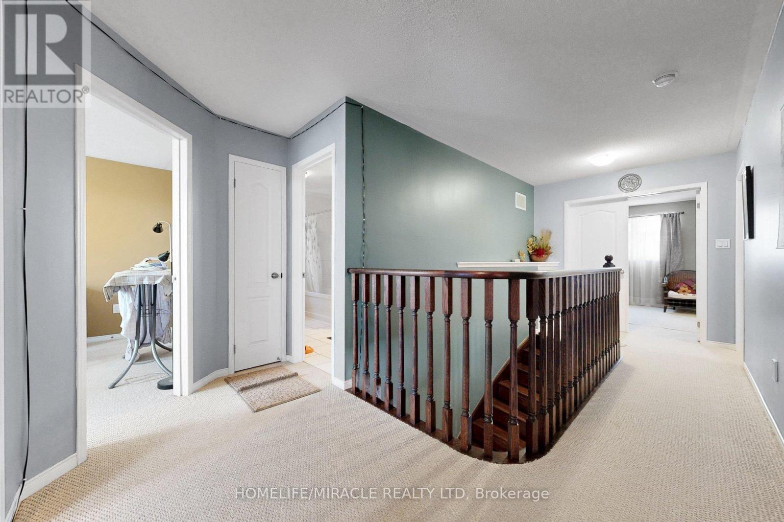 2003 QUEENSBURY DRIVE - 27