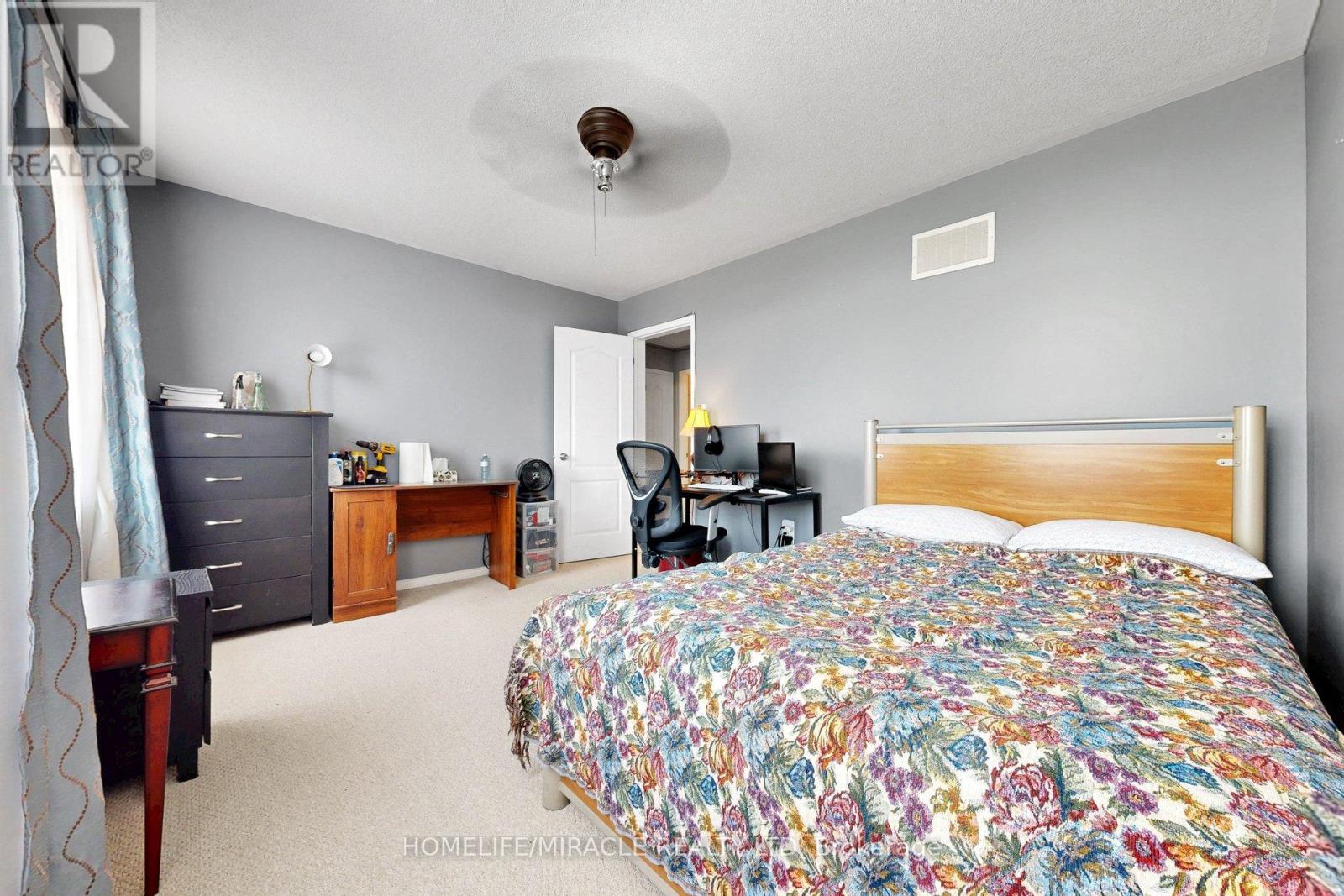 2003 QUEENSBURY DRIVE - 28