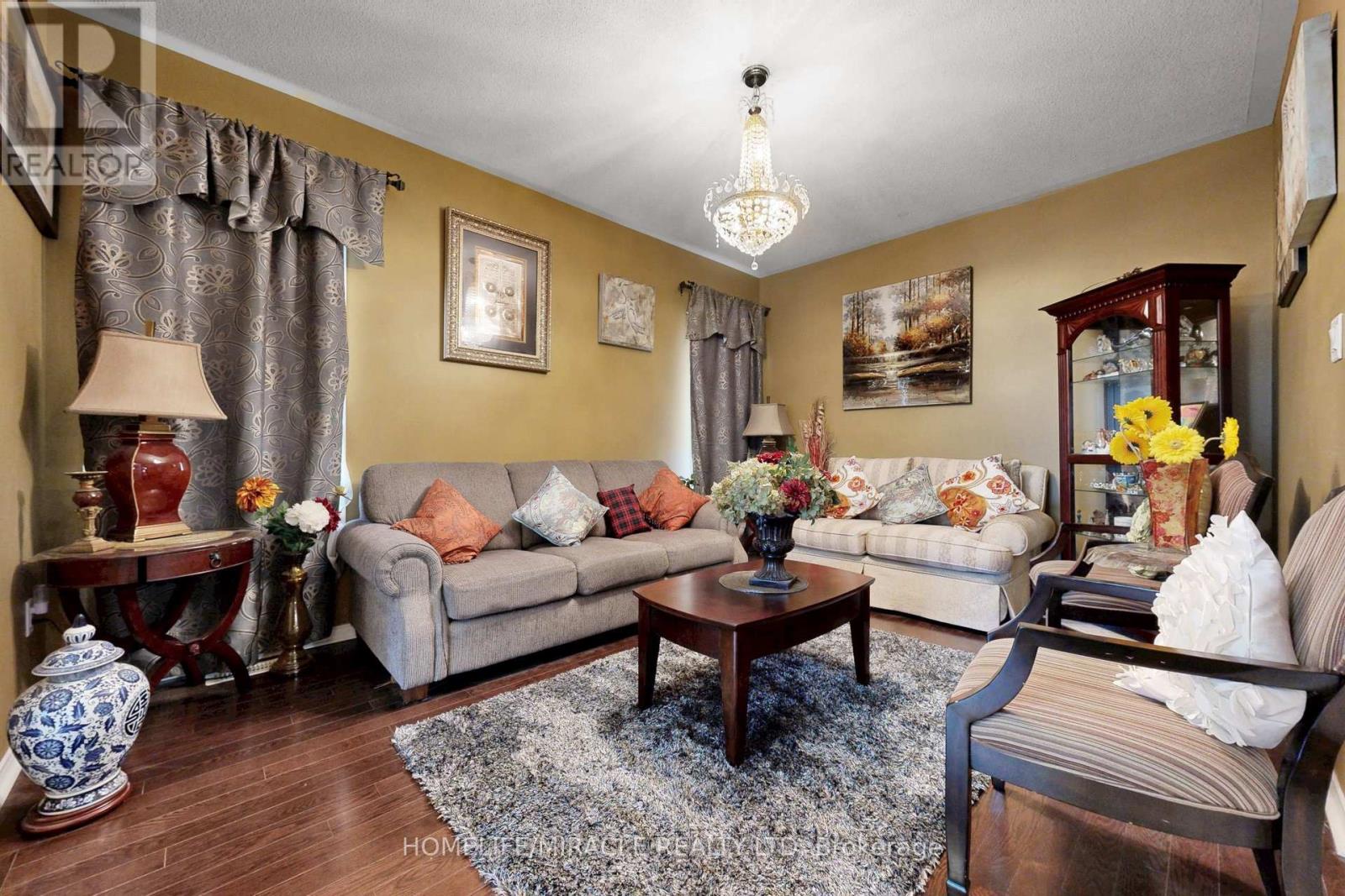 2003 QUEENSBURY DRIVE - 5