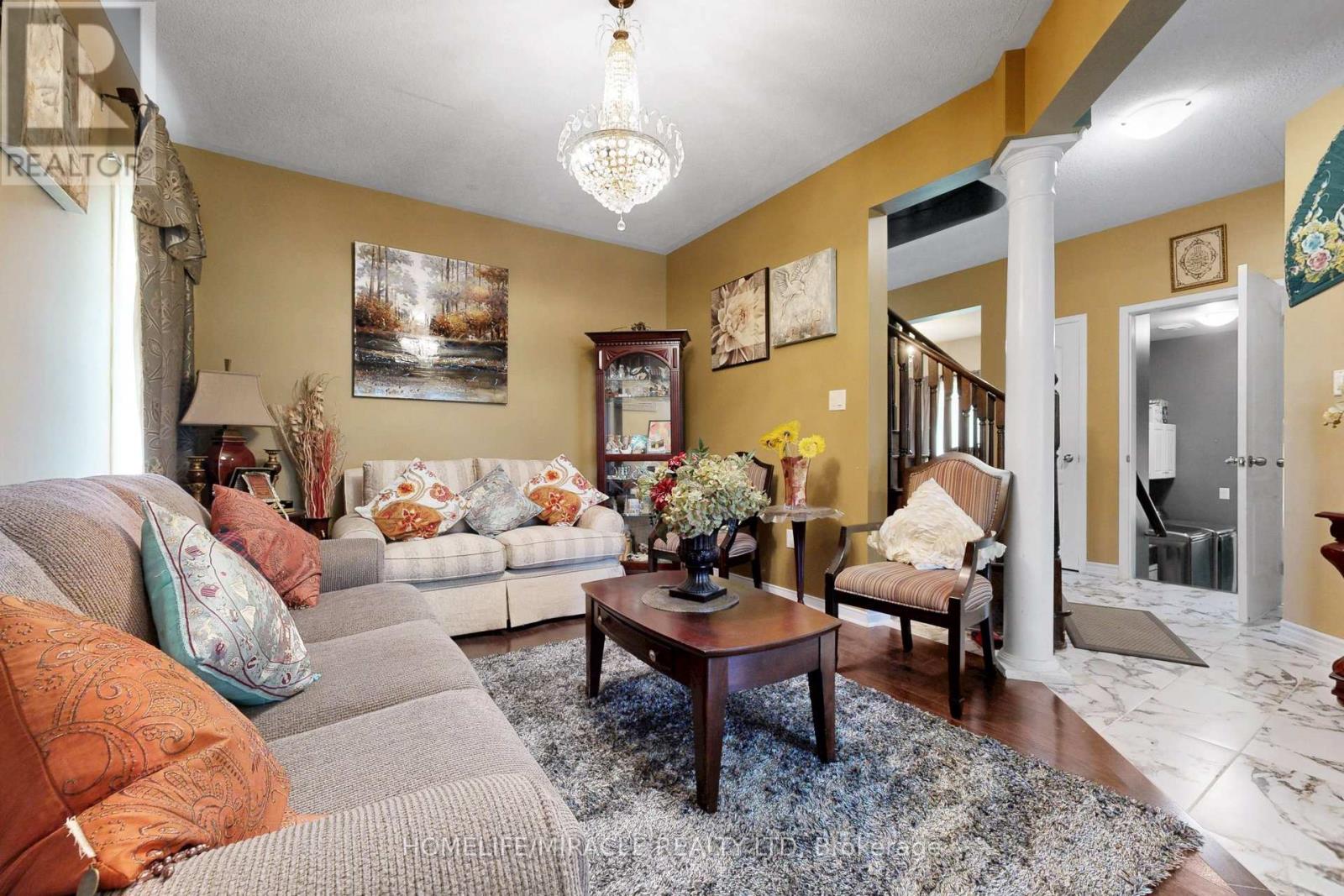 2003 QUEENSBURY DRIVE - 6