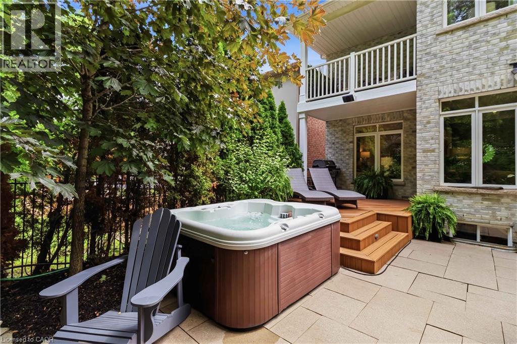 3346 STOCKSBRIDGE Avenue - Image 41