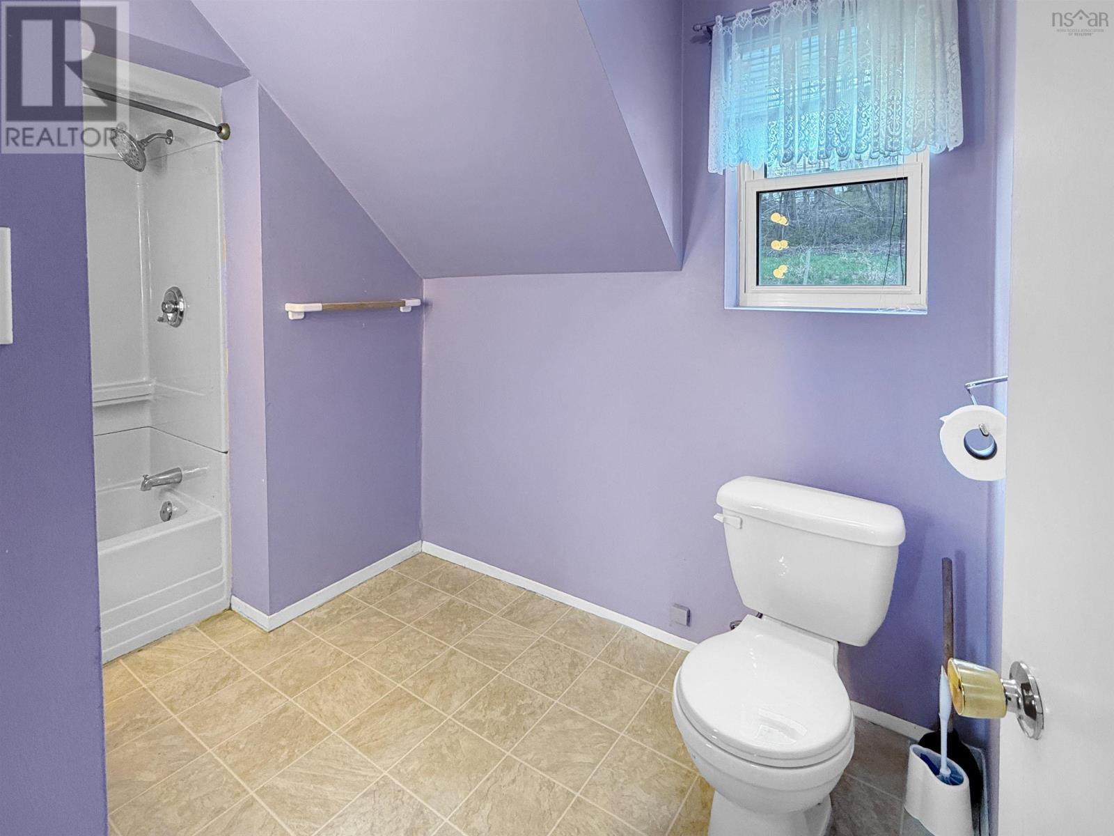 284 North Provost Street - 23