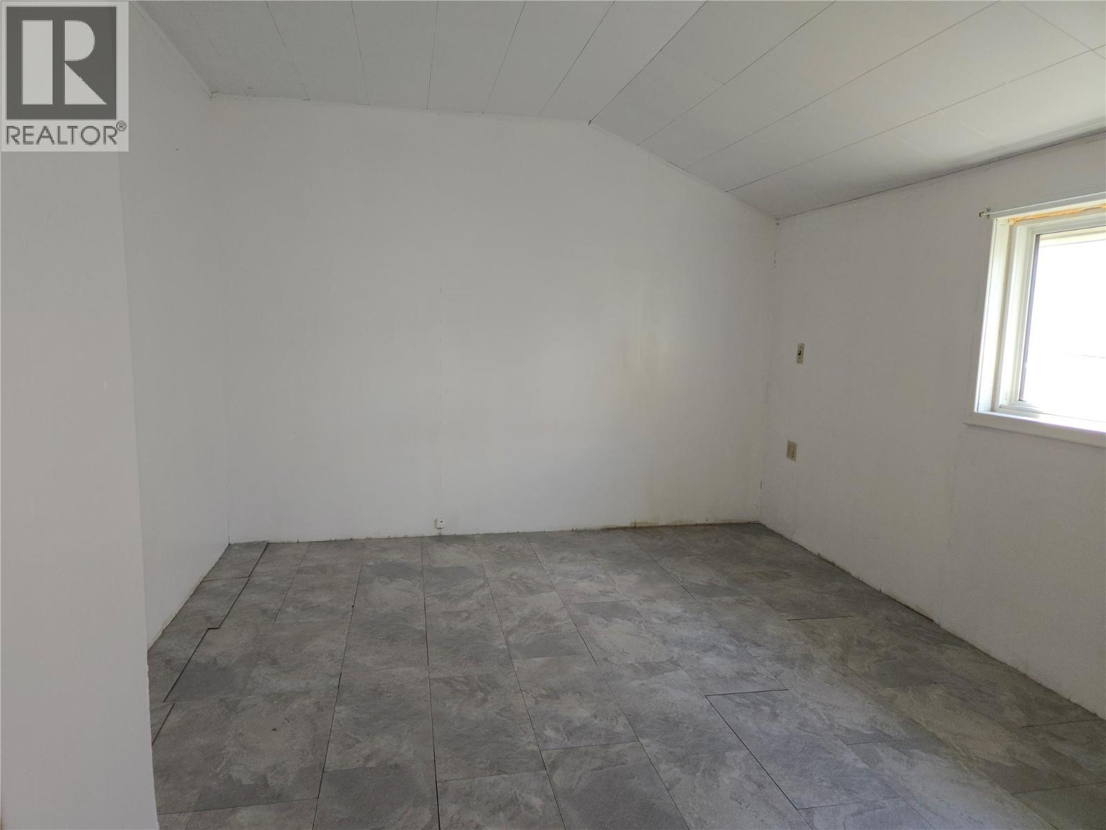 6464 Gala Street, Oliver