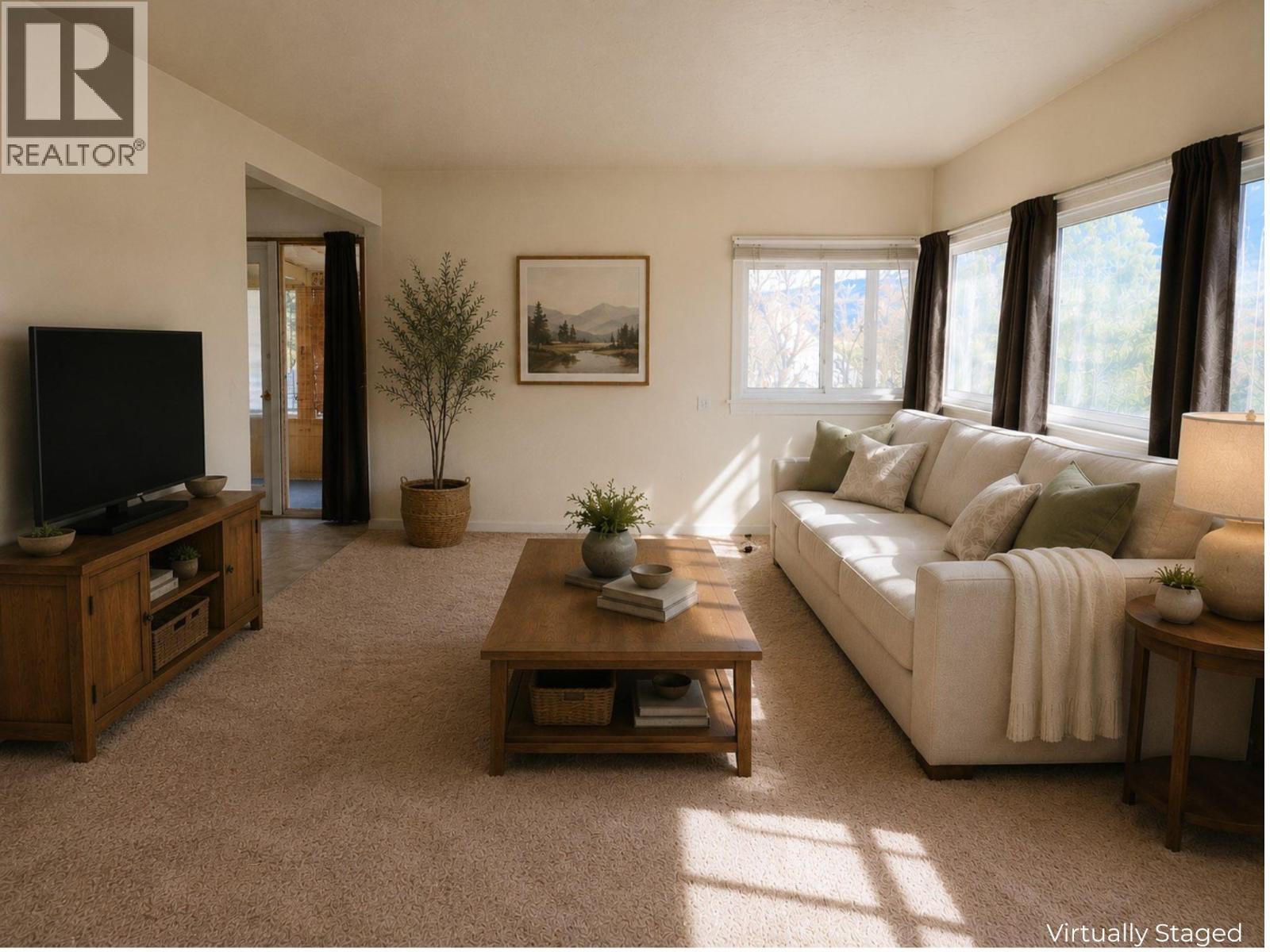6464 Gala Street, Oliver