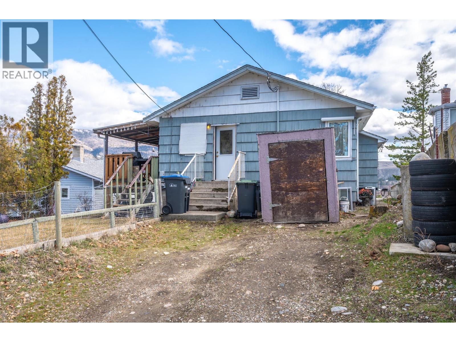 6464 Gala Street, Oliver
