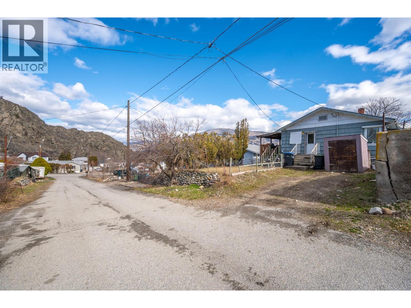 6464 Gala Street, Oliver