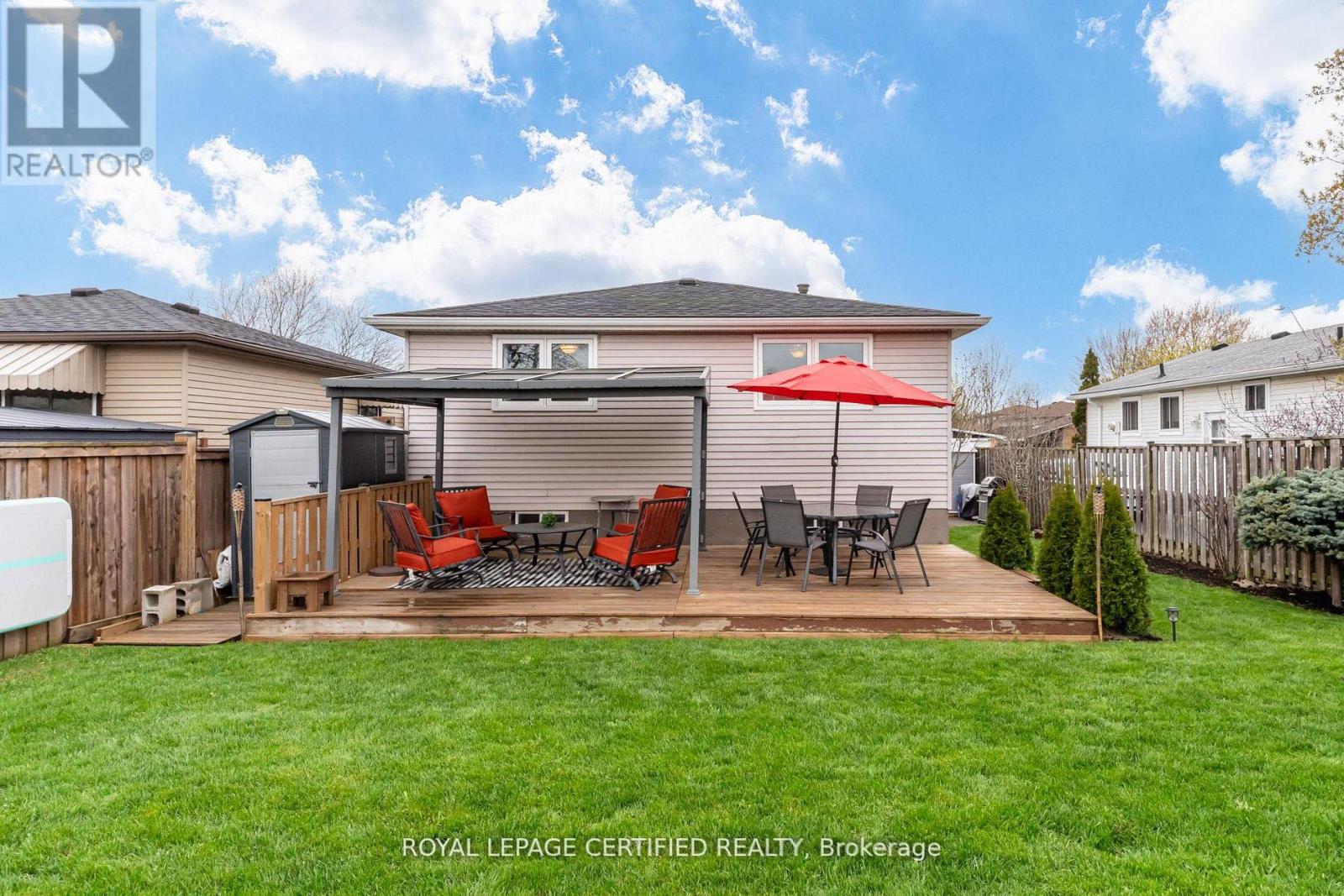 27 LAMBERT STREET - 27