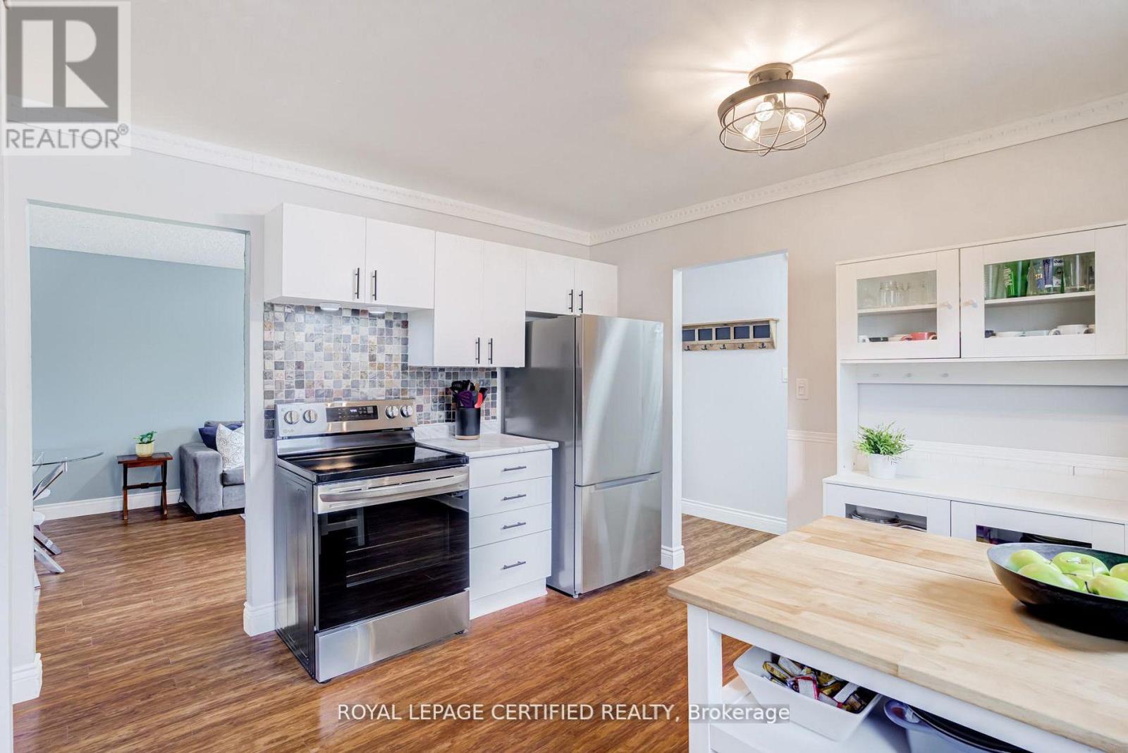 27 LAMBERT STREET - 8