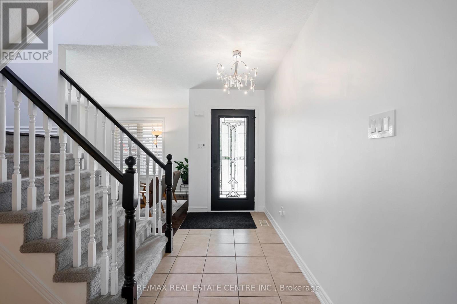 23 CLARKE AVENUE - 5