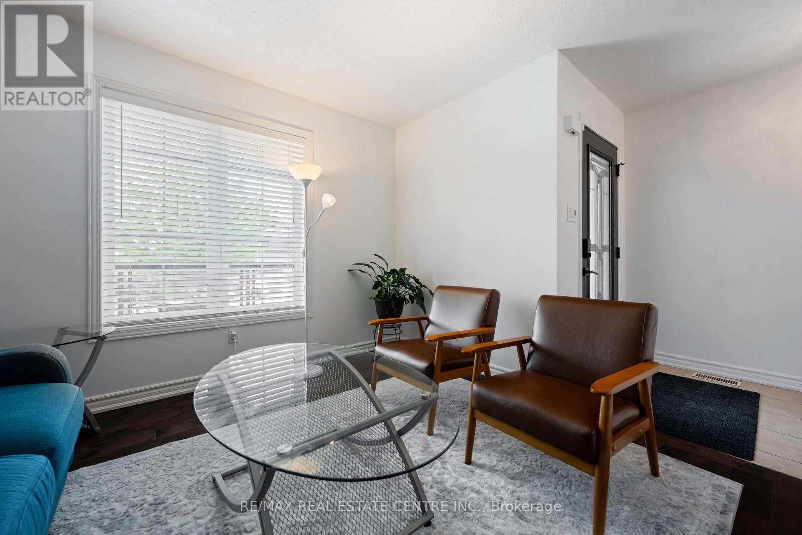 23 CLARKE AVENUE - 7