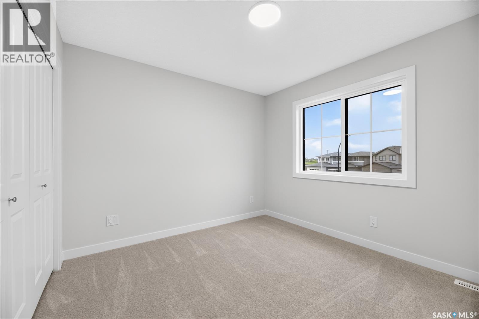 430 Cockcroft PLACE - 28