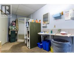 Leniczek Farm/lily & Rose Seed Processors, Mcleod Rm No  185, SK S0A2B0 Photo 16