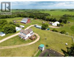 Leniczek Farm/lily & Rose Seed Processors, Mcleod Rm No  185, SK S0A2B0 Photo 17