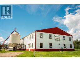 Leniczek Farm/lily & Rose Seed Processors, Mcleod Rm No  185, SK S0A2B0 Photo 8