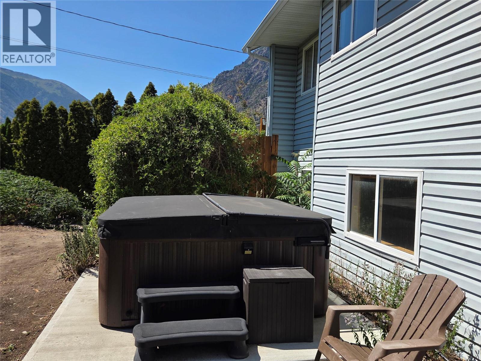 425 3rd Avenue - 35