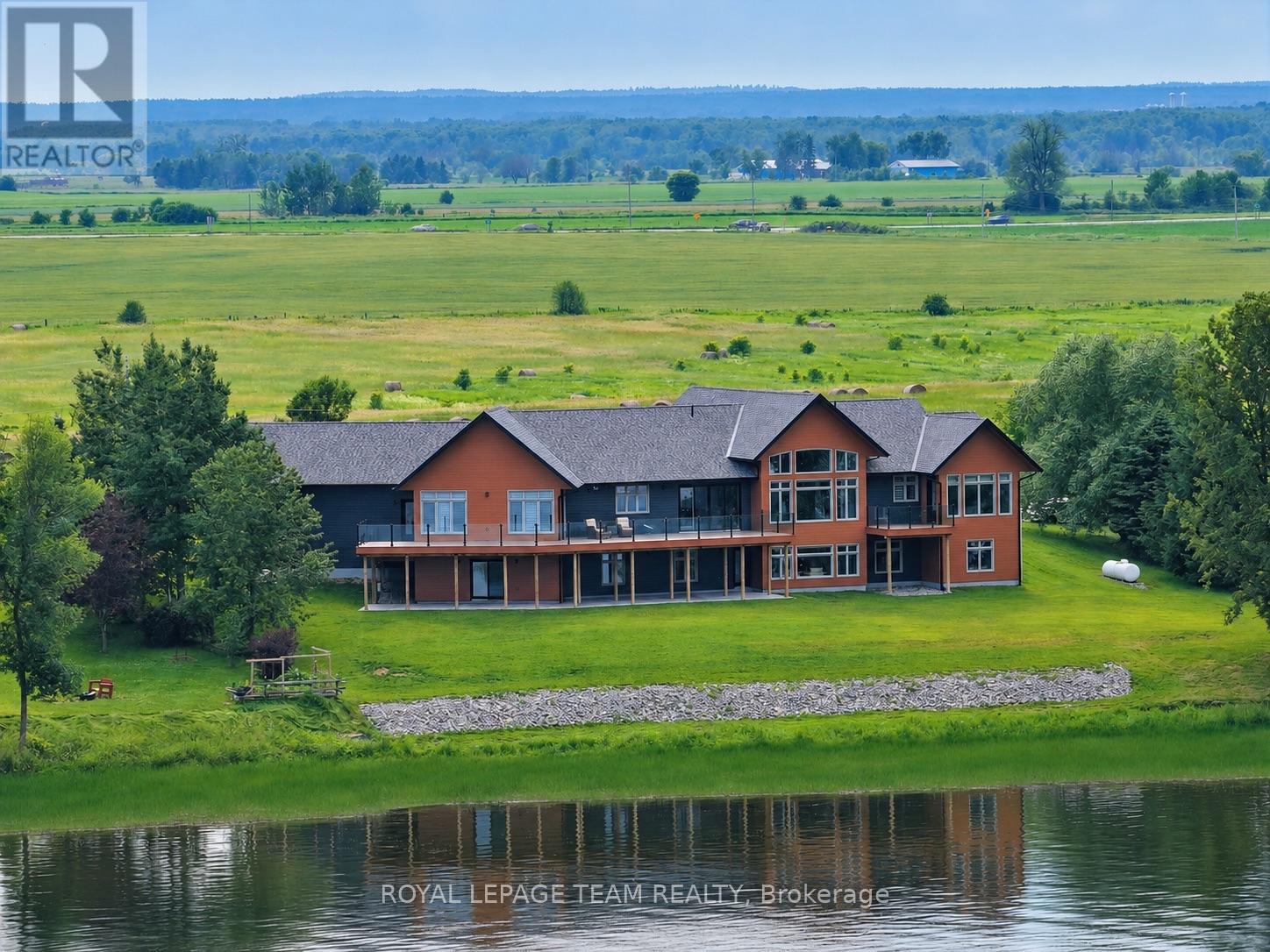 231 FINNERTY ROAD - 1