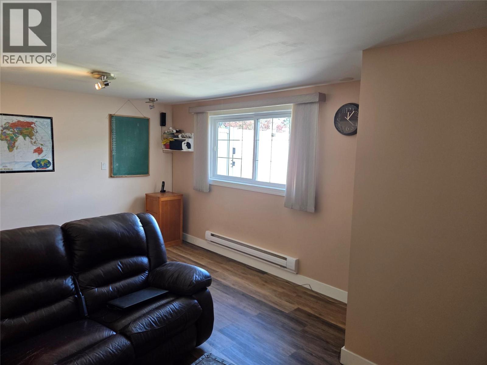 114 Cedar Avenue - 19