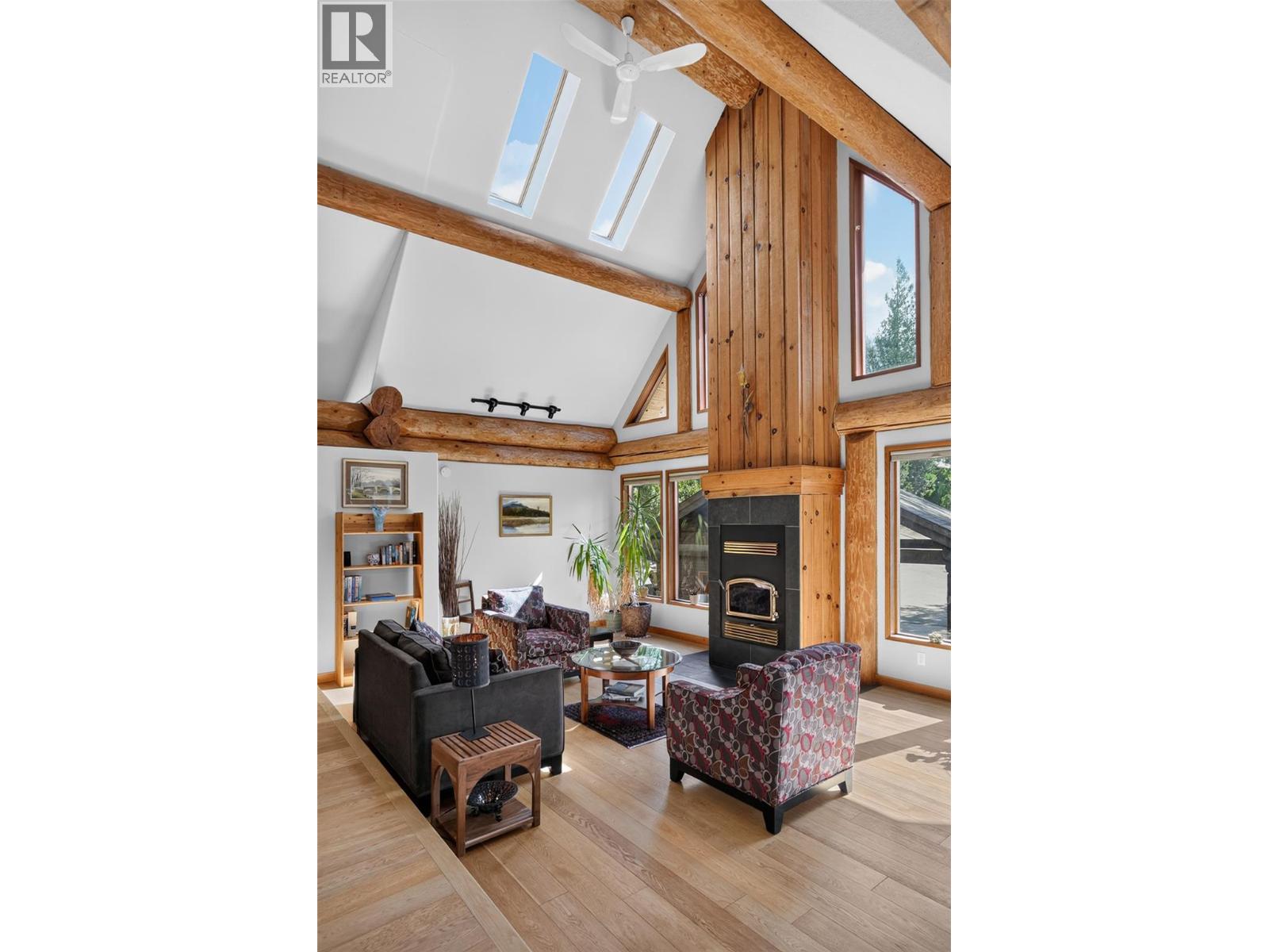 714 REGENT Street - 14