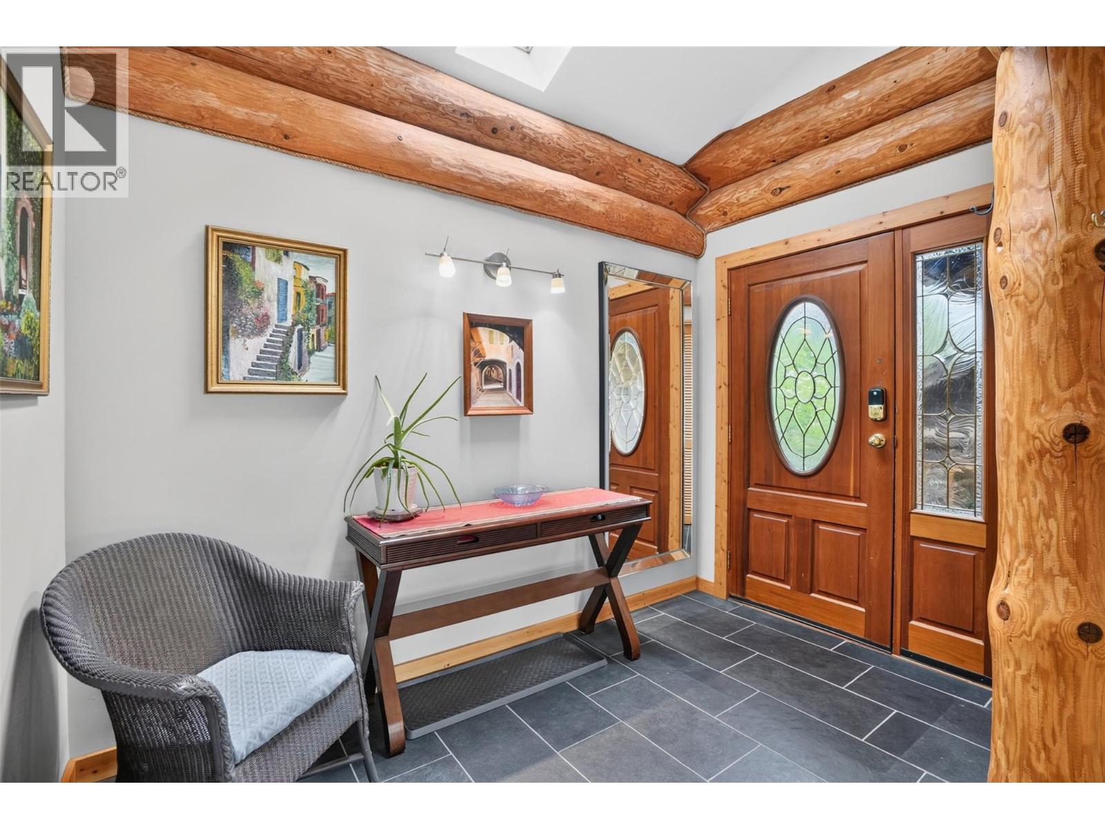 714 REGENT Street - 6