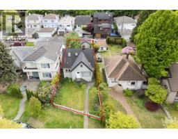 922 Park Drive, Vancouver, BC V6P2J4 Photo 10