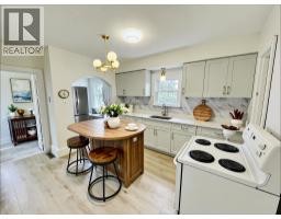 922 Park Drive, Vancouver, BC V6P2J4 Photo 25