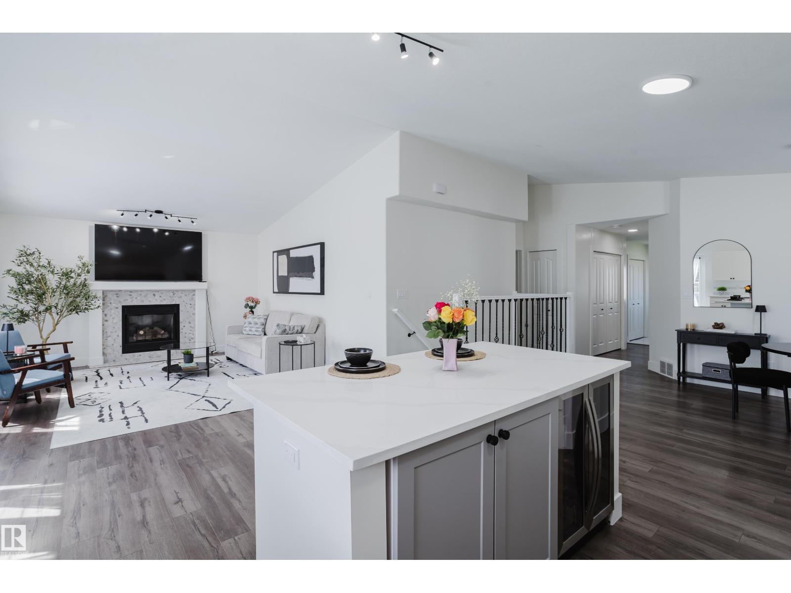 6741 162A AV NW - 11