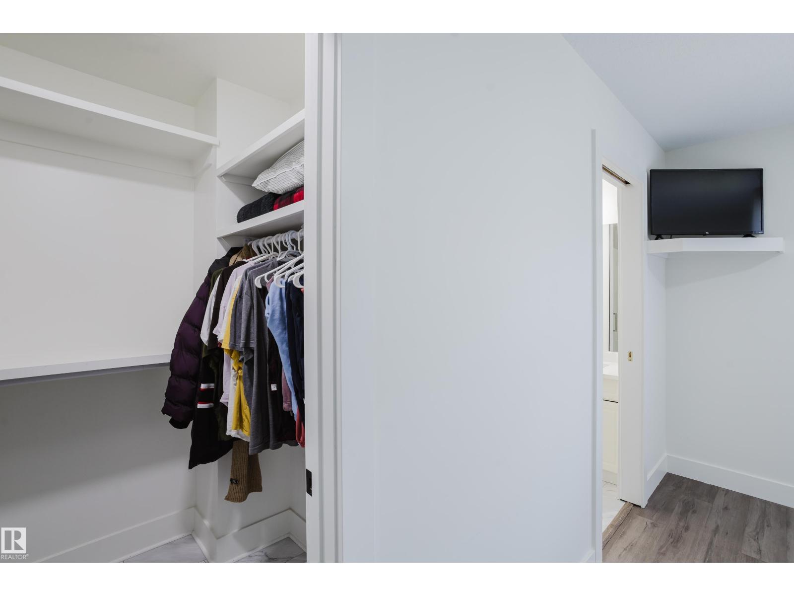 6741 162A AV NW - 30