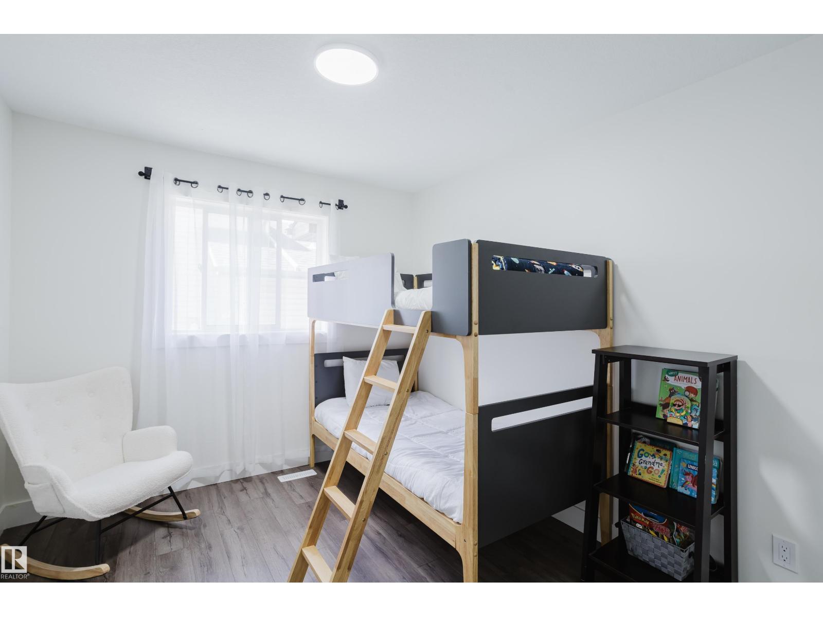 6741 162A AV NW — photo 35