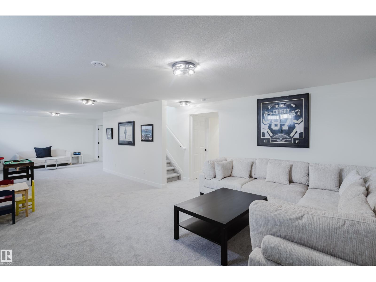 6741 162A AV NW - 45