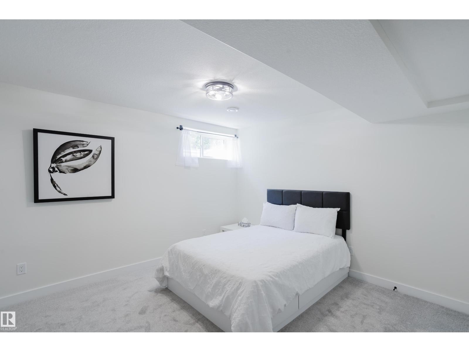 6741 162A AV NW — photo 46