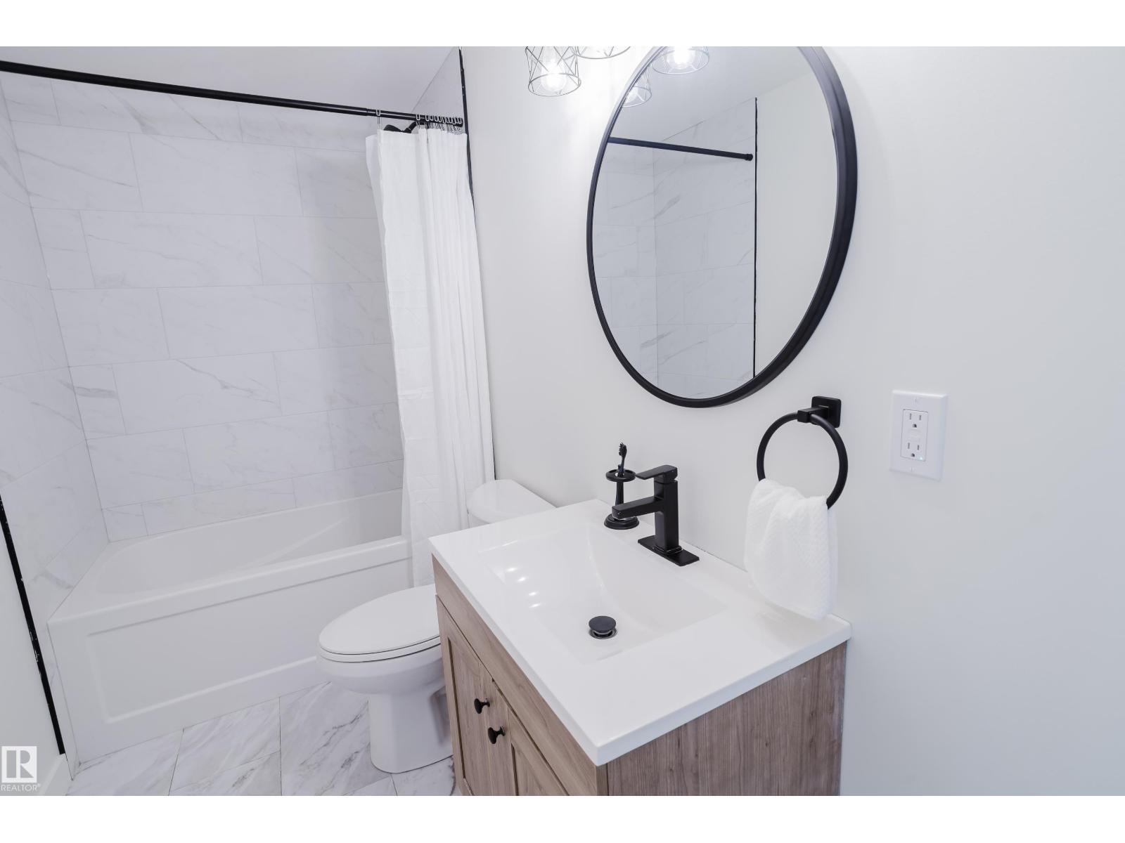 6741 162A AV NW — photo 50