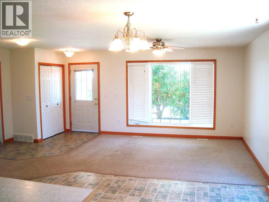 317 Railway Avenue - 6