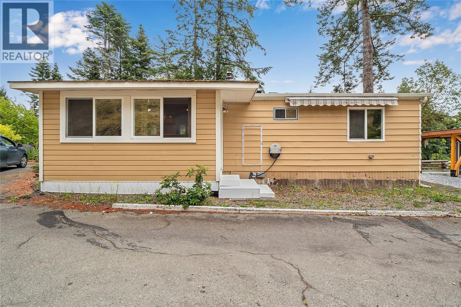 38 5838 Blythwood Rd, Sooke